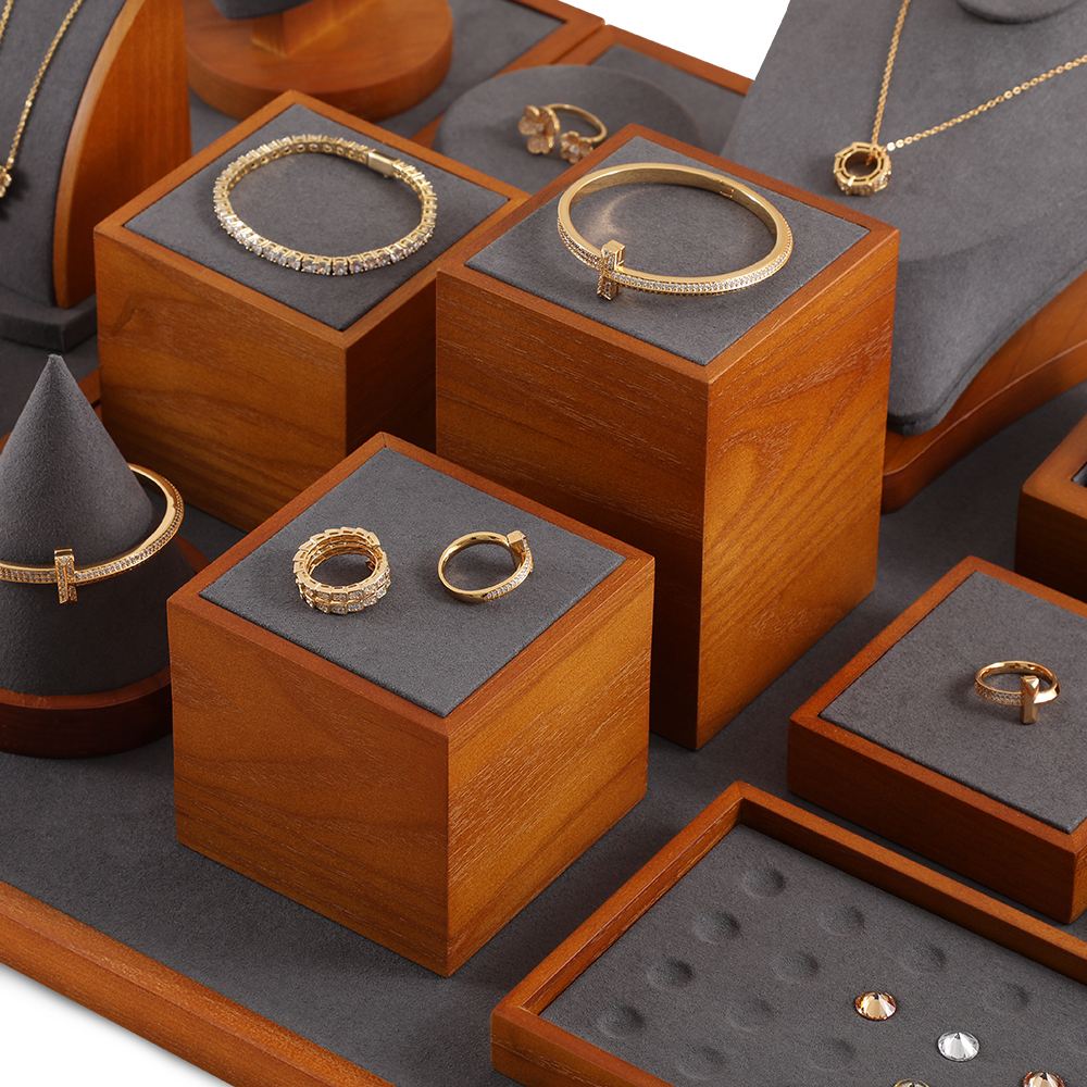 Yinbeini solid wood  jewelry display rack jewelry shooting props earring ring bracelet display rack Jewelry counter