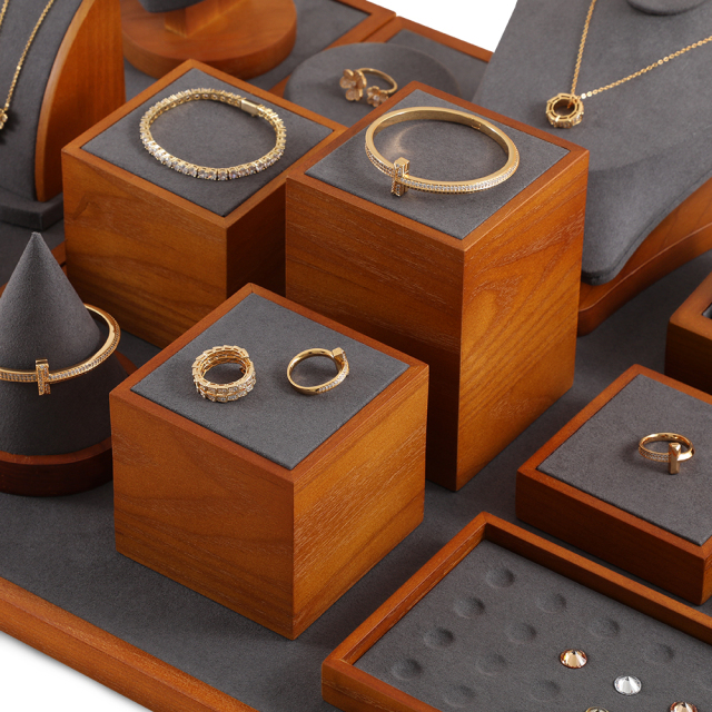 Yinbeini solid wood  jewelry display rack jewelry shooting props earring ring bracelet display rack Jewelry counter