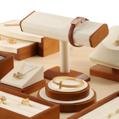 Yinbeini Natural Wood Jewelry Display Kit for Craft Fairs and Pop Up Shops Portable and Lightweight Watch Stand SM042