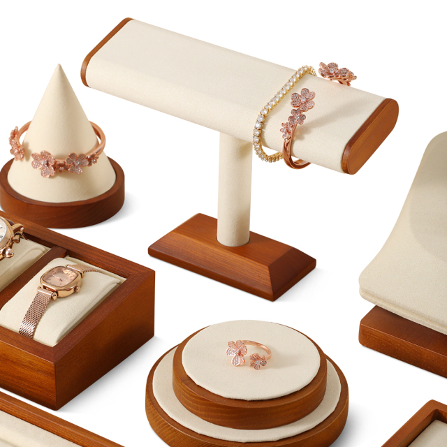 Yinbeini Natural Wood Jewelry Display Kit for Craft Fairs and Pop Up Shops Portable and Lightweight Watch Stand SM042