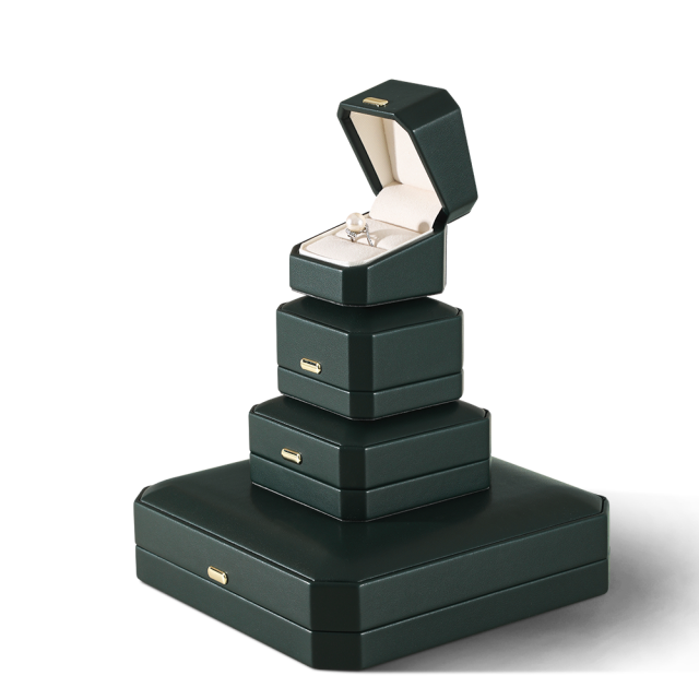 Yinbeini Premium PU Leather Jewelry Display Box for High End Jewelry Ideal for Luxury Boutiques Jewelry Shows and Wedding Exhibitions H019
