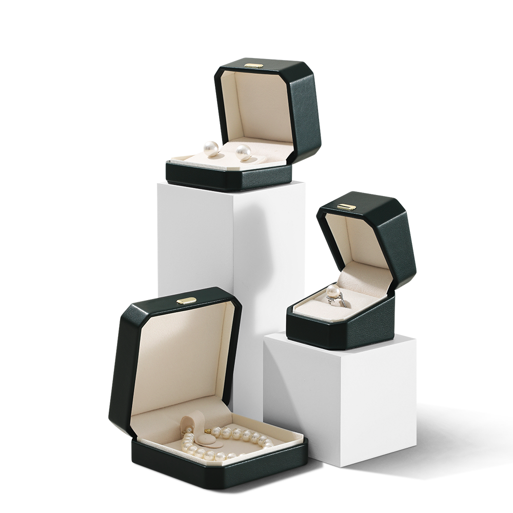Yinbeini Premium PU Leather Jewelry Display Box for High End Jewelry Ideal for Luxury Boutiques Jewelry Shows and Wedding Exhibitions H019