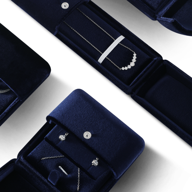 Yinbeini High Value Fine Jewelry Velvet Protection Box Flocked Material Avoid Scratches Suitable for High End Showcase H028