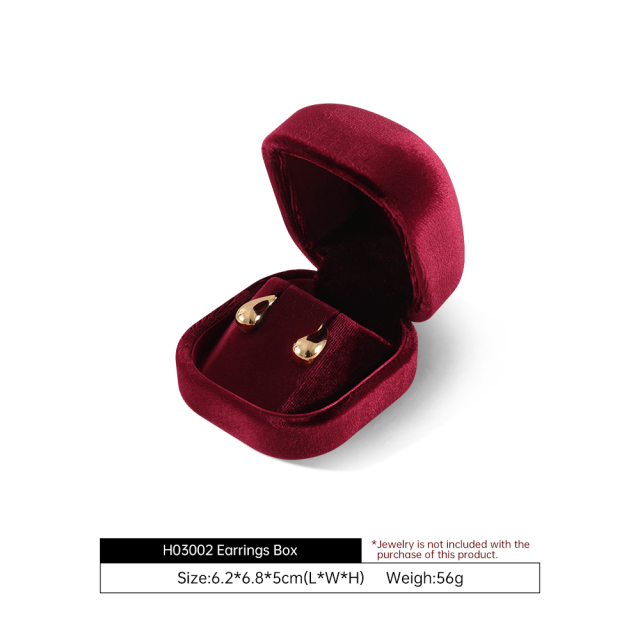 Yinbeini Red Velvet Jewelry Display Box for Delicate and Fine Jewelry Anti Scratch Surface to Protect Precious Pieces H030