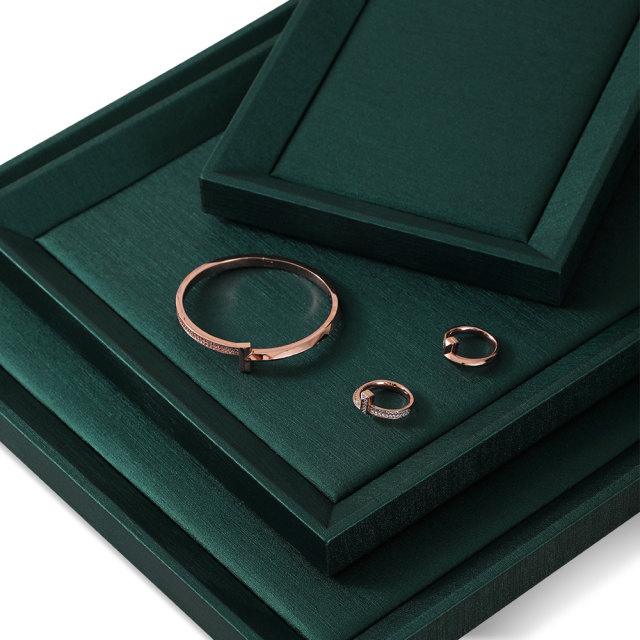 Yinbeini PU Leather Earrings Ring Bracelet Necklace Chain Storage Tray Jewelry Display Pallet Watch Pendant Organizer Tray P010