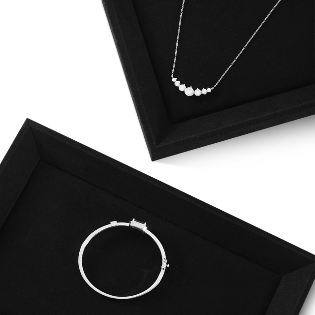 Yinbeini Earrings Ring Chain Bracelet Necklace Storage Tray Watch Pendant Organizer Tray Microfiber Jewelry Display plat tray P035