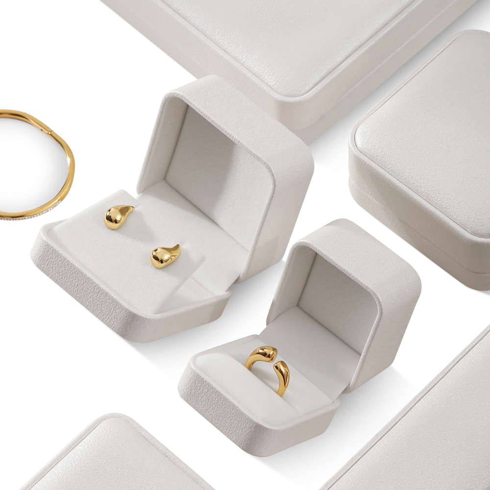 Yinbeini PU Leather Jewelry Display Organizer Wedding Ring Box Bracelet Long Necklace Earrings Storage Case Gift Proposal  Box H011