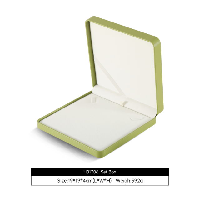 Yinbeini  PU Leather Jewelry Display Organizer Wedding Ring Box Bracelet Long Earrings Necklace Storage Case Gift Proposal Box H007