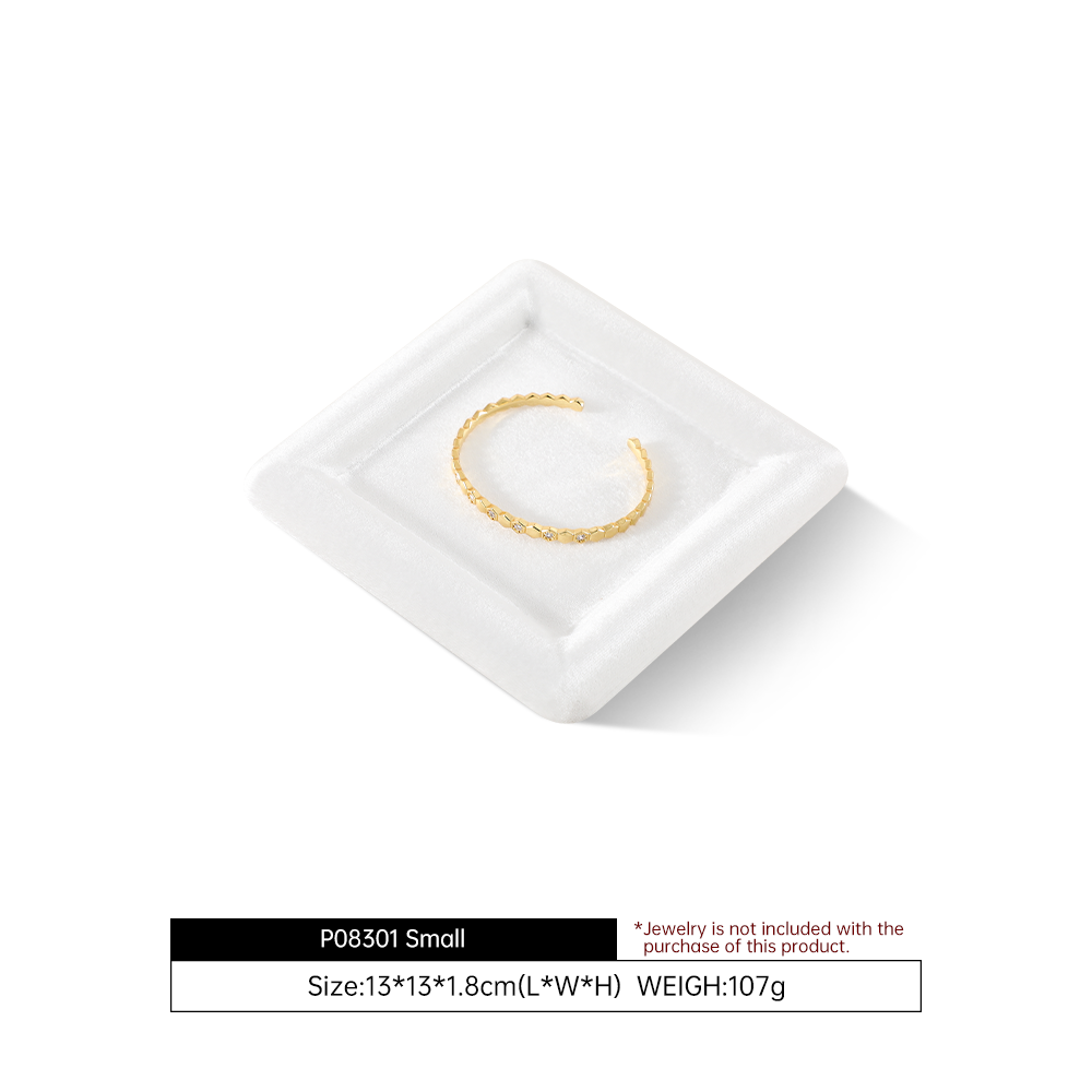 Yinbeini Velvet Jewelry Necklace Display Props Soft Lining to Protect Delicate Pearls from Scratches P081