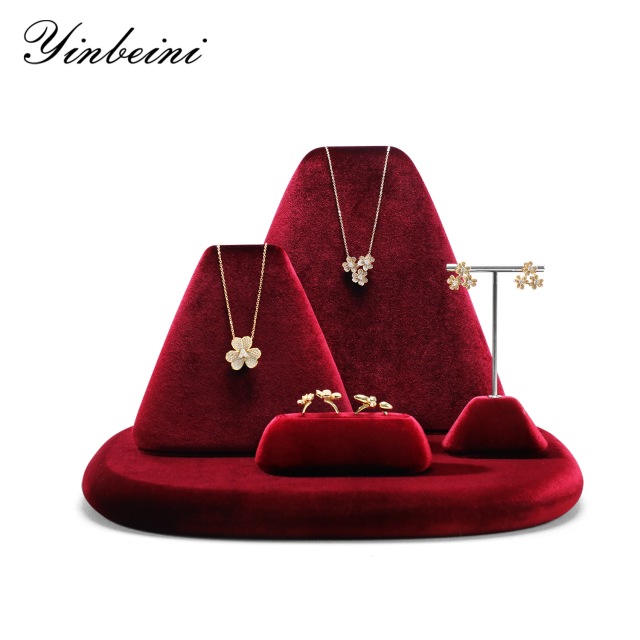 Yinbeini Artisan Handmade Velvet Necklace Display Stand Soft Fabric to Highlight Handcrafted Necklaces and Pendants TB040