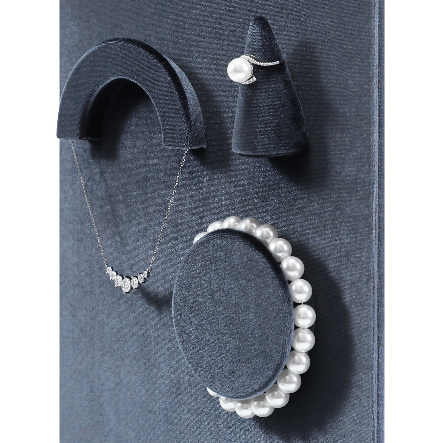 Yinbeini Soft Touch Velvet Jewelry Display Set for Small Business Sellers Great for Craft Fairs Pop Up Shops and Online Product Photography TB061