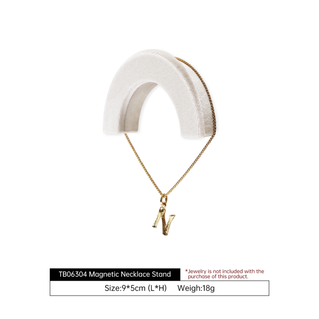 Yinbeini Velvet Jewelry Display Stand for Luxury Boutiques Elegant Plush Texture for High End Jewelry Presentation TB063