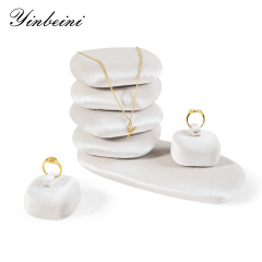 Yinbeini Portrait Neck Stand Beige Display Bust for Necklaces and Pendants Perfect for Highlighting Necklace Details TB028