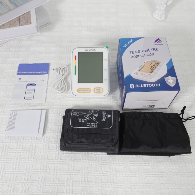 Tensiomètre au Bras EZCHEK A800B