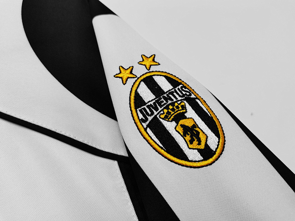 1997/99 season Juventus Home Long sleeved Retro