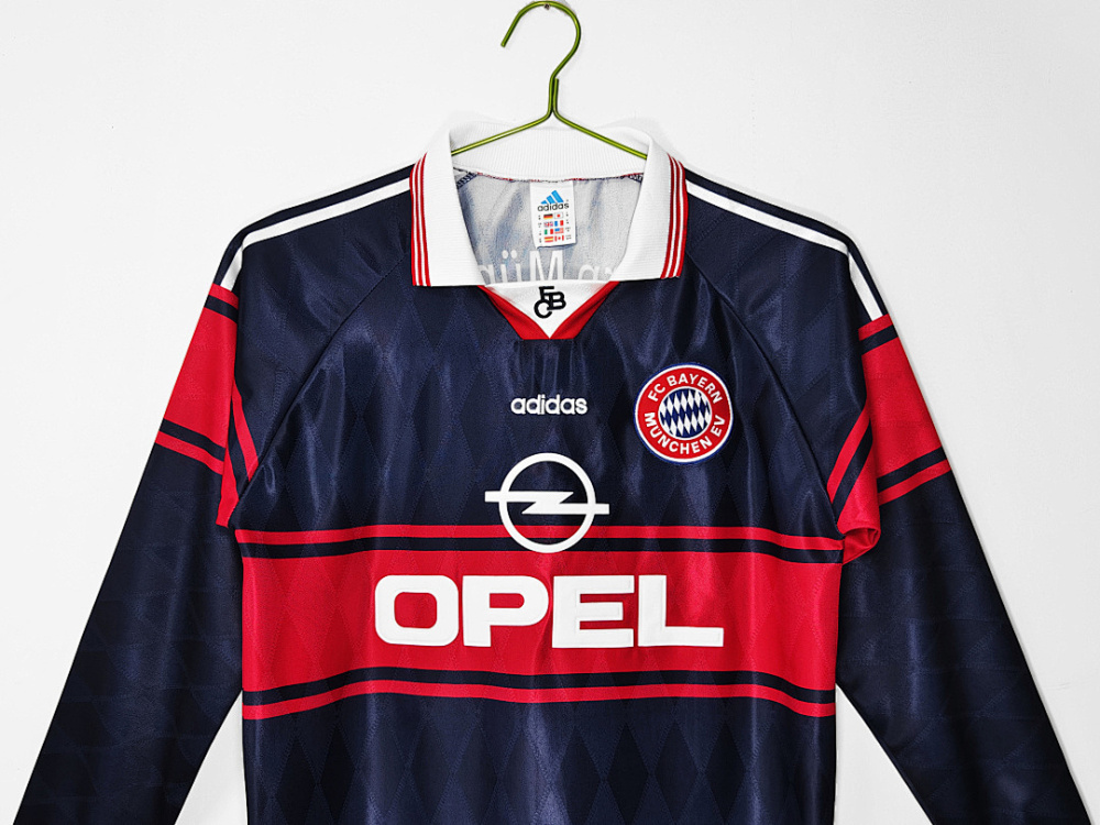 1997/99 season Bayern Munich Home Long sleeved Retro