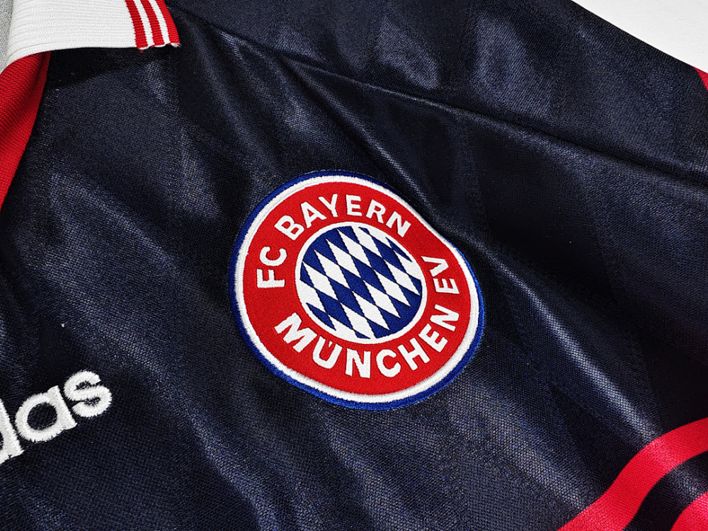 1997/99 season Bayern Munich Home Long sleeved Retro