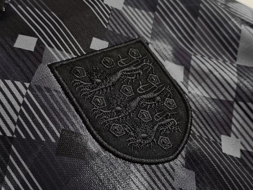 1990 season England black Retro