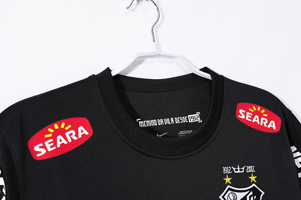 2012/13 season Santos black Retro (shoulder patch)