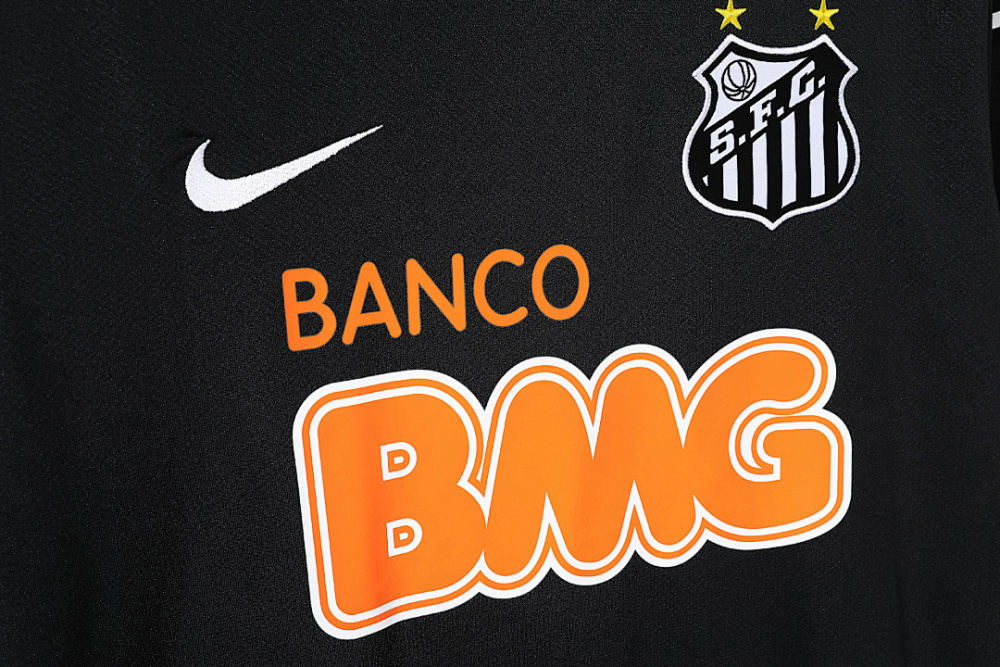 2012/13 season Santos black Retro (shoulder patch)
