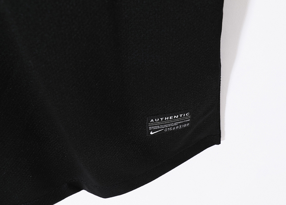 2012/13 season Santos black Retro (shoulder patch)