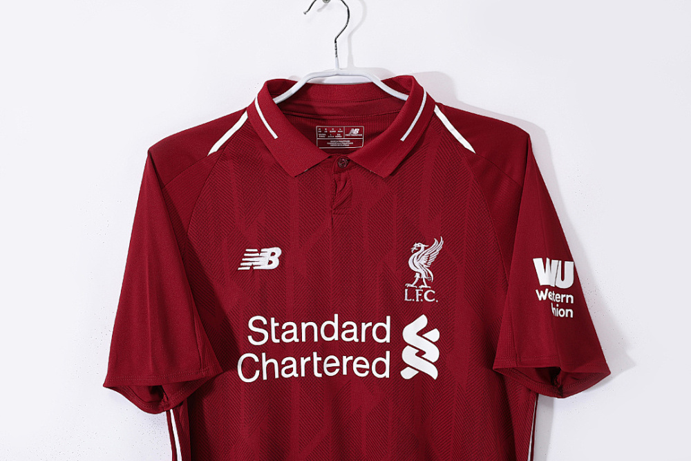 2018/19 season Liverpool Home Retro