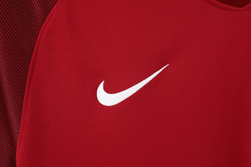 2016 season Portugal Home Retro