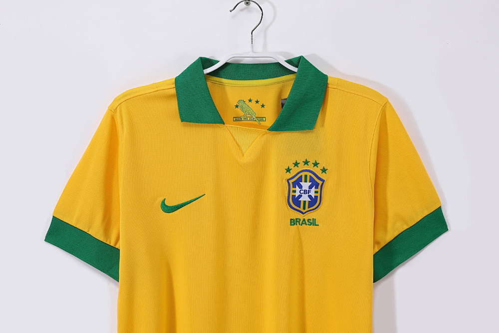 2013 season Brazil Home Retro