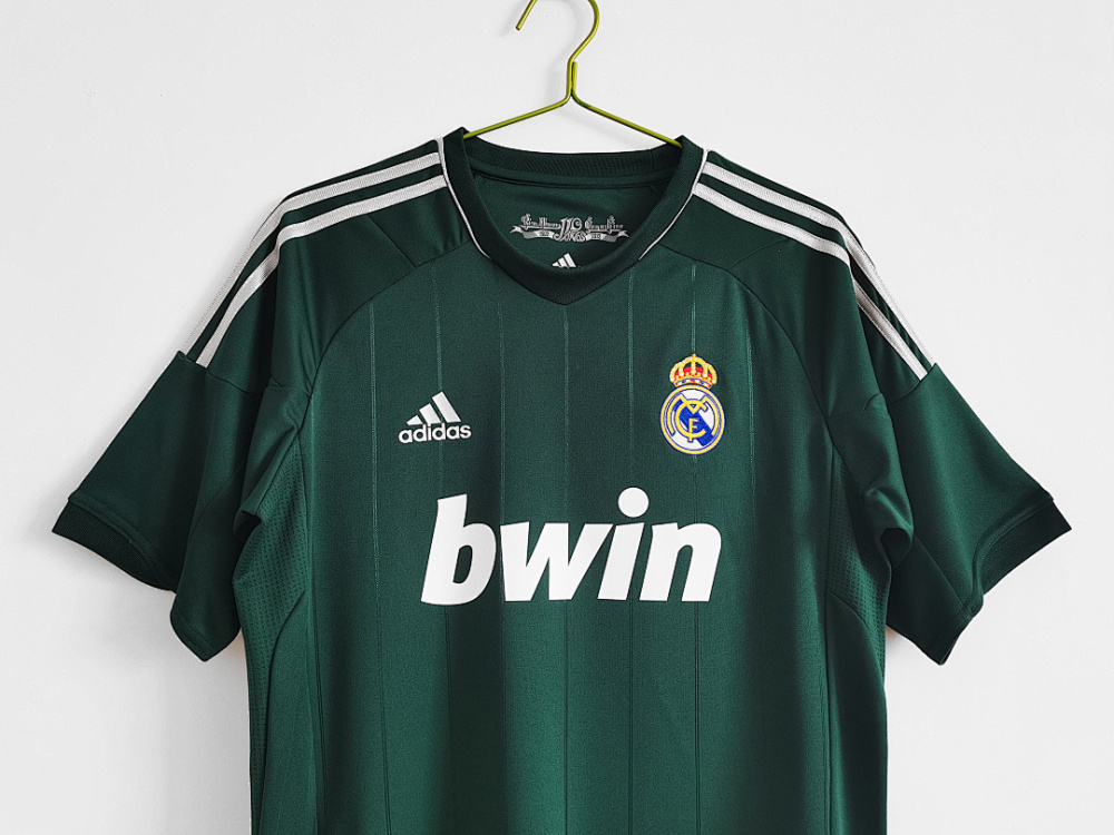2012/14 season Real Madrid Third Retro