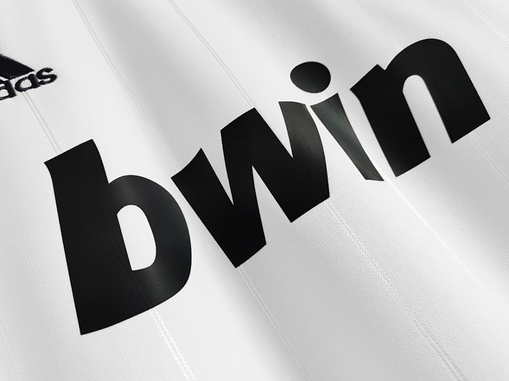 2012/13 season Real Madrid Home Retro