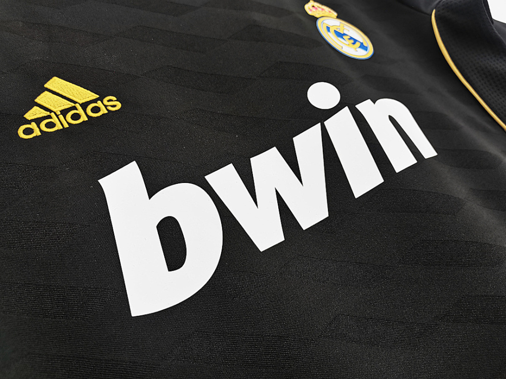 2011/12 season Real Madrid Away Retro