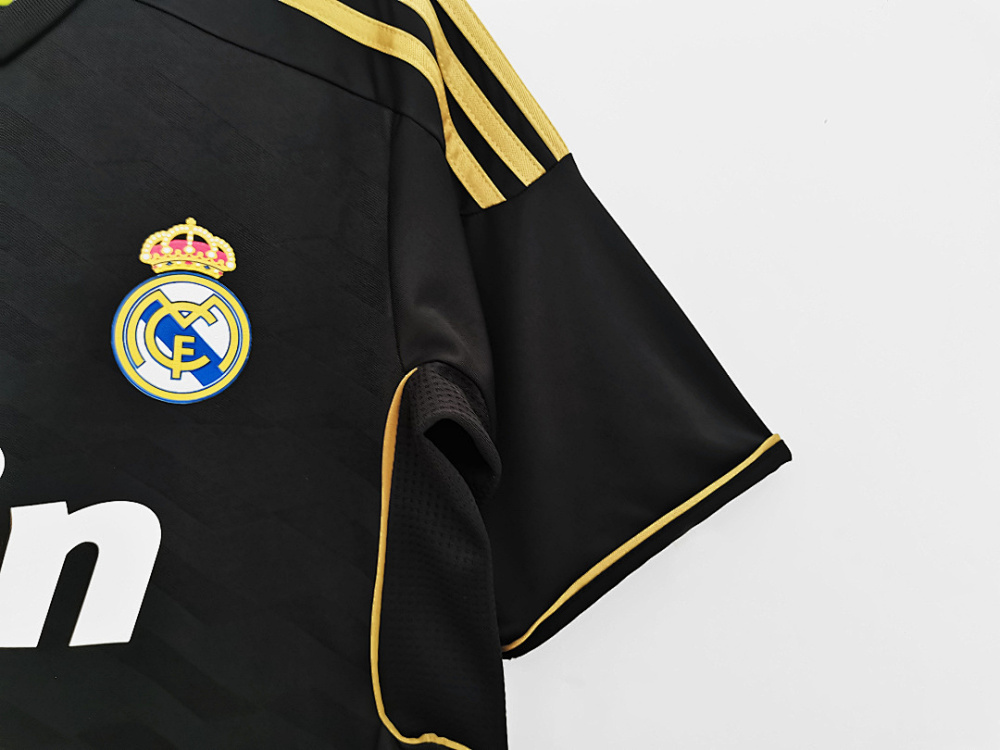 2011/12 season Real Madrid Away Retro