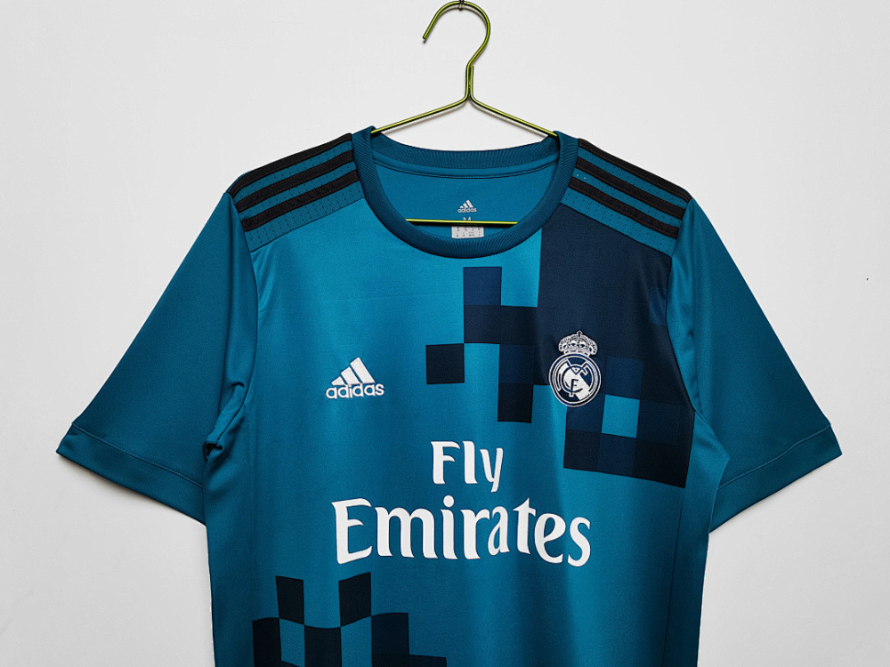 2017/18 season Real Madrid Third Retro