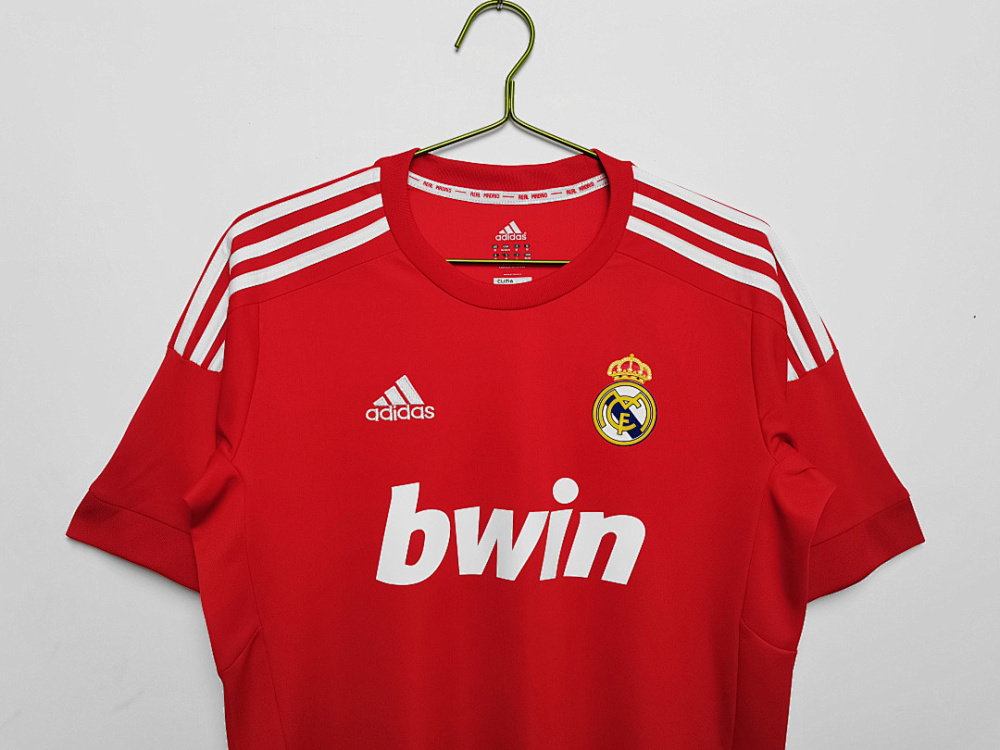 2011/12 season Real Madrid Third Retro