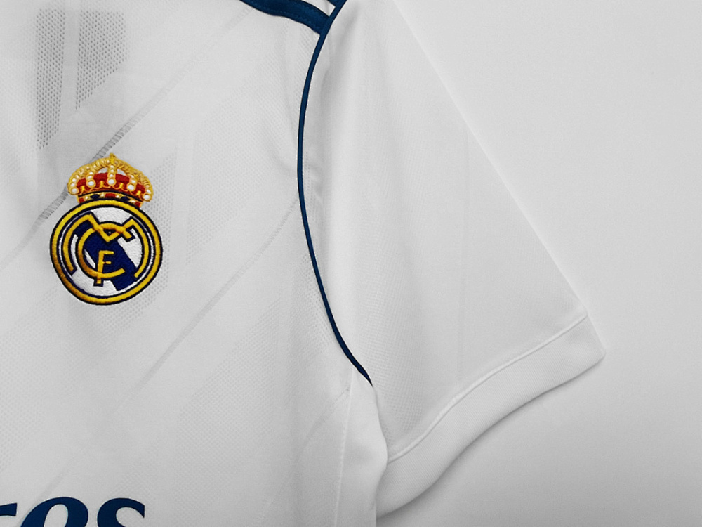 2017/18 season Real Madrid Home Retro