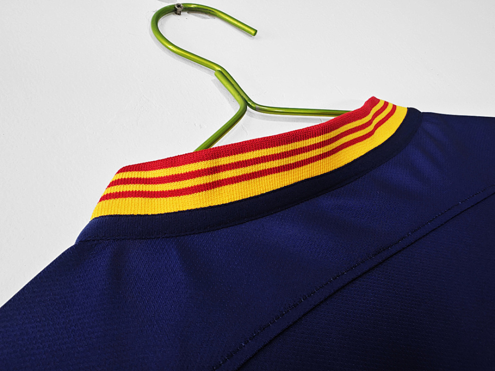 2015/16 season Barcelona Home Retro