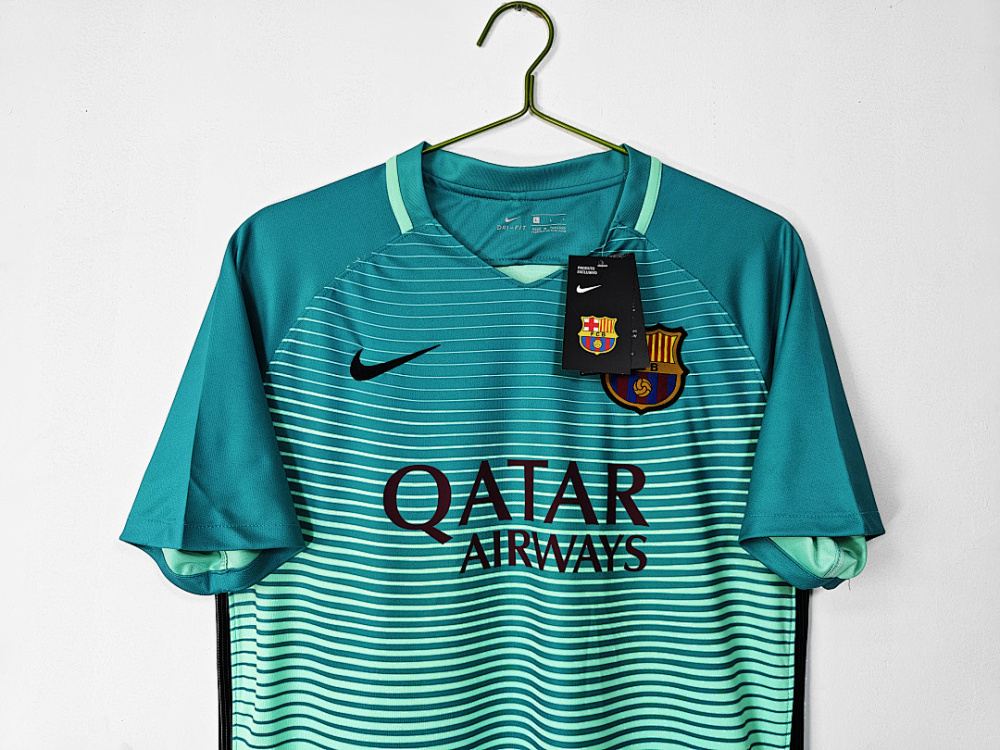 2016/17 season Barcelona Third Retro