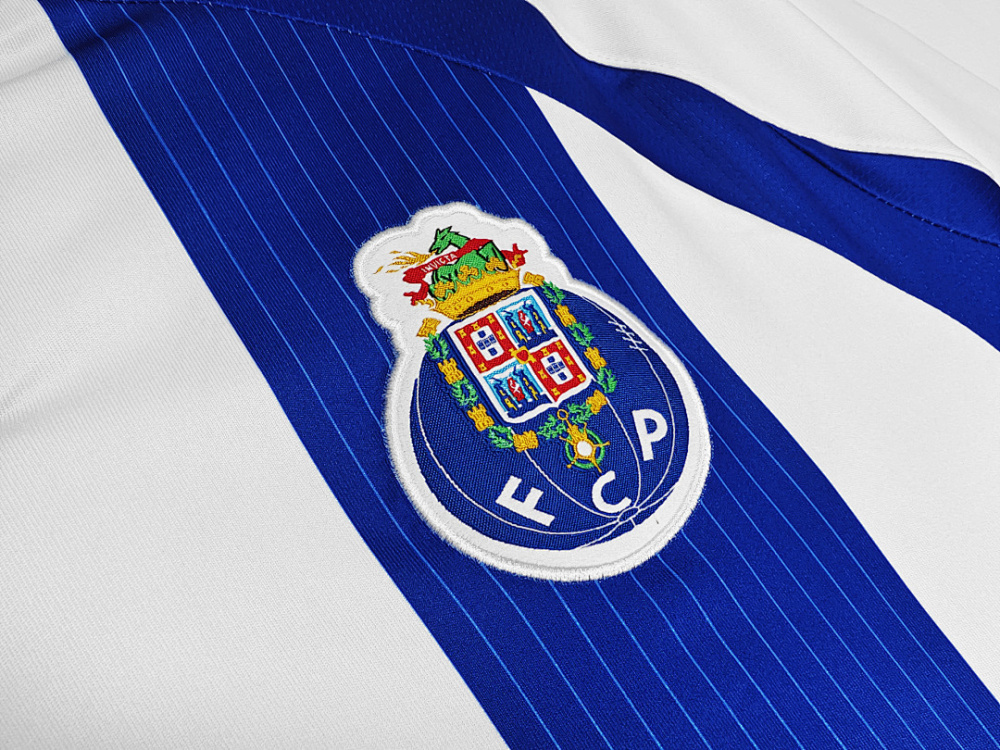 2013/14 season Porto Home Retro