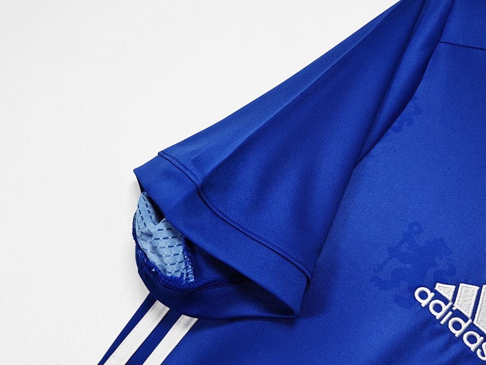 2016/17 season Chelsea Home Retro
