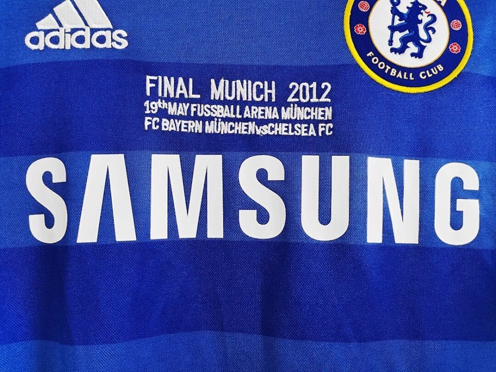 2011/12 season Chelsea Home Retro