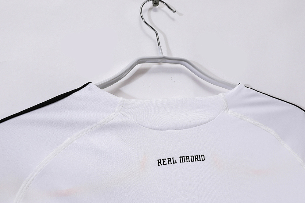 2009/10 season Real Madrid Home Retro
