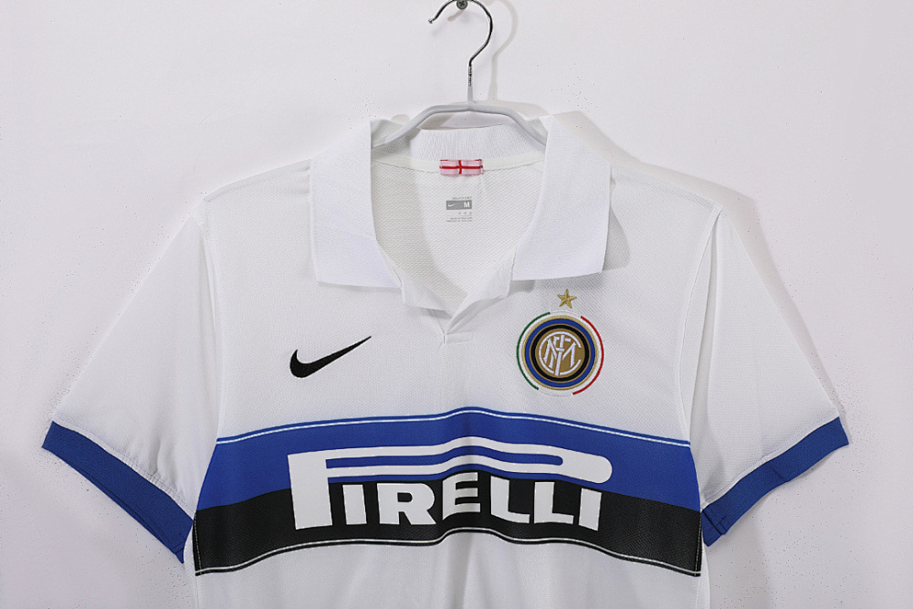 2009/10 season Inter Milan Away white Retro