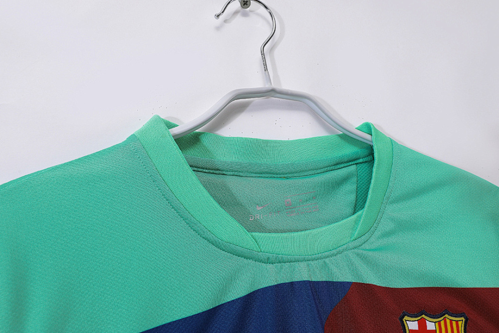 2010∕11 season Barcelona Away Retro