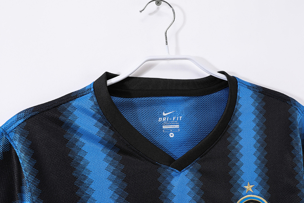 2010∕11 season Inter Milan Home Retro