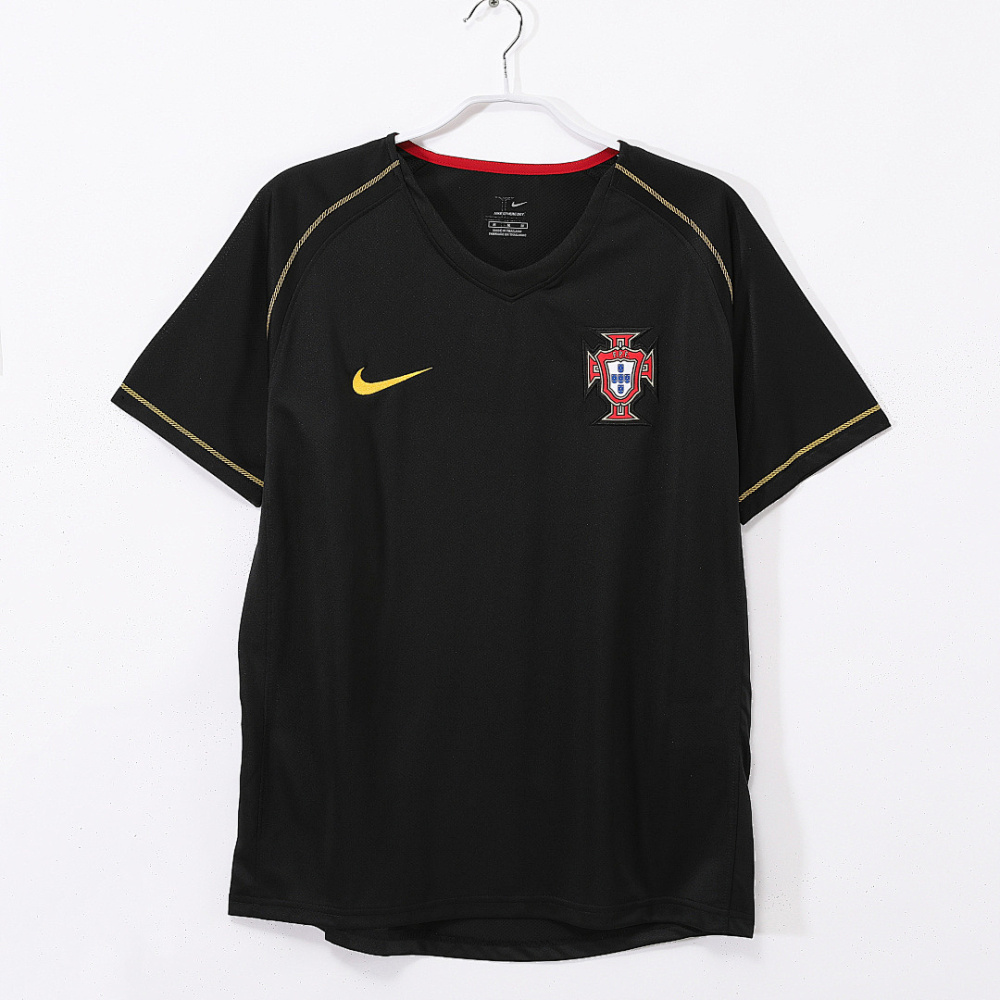 2006 season Portugal Away Retro