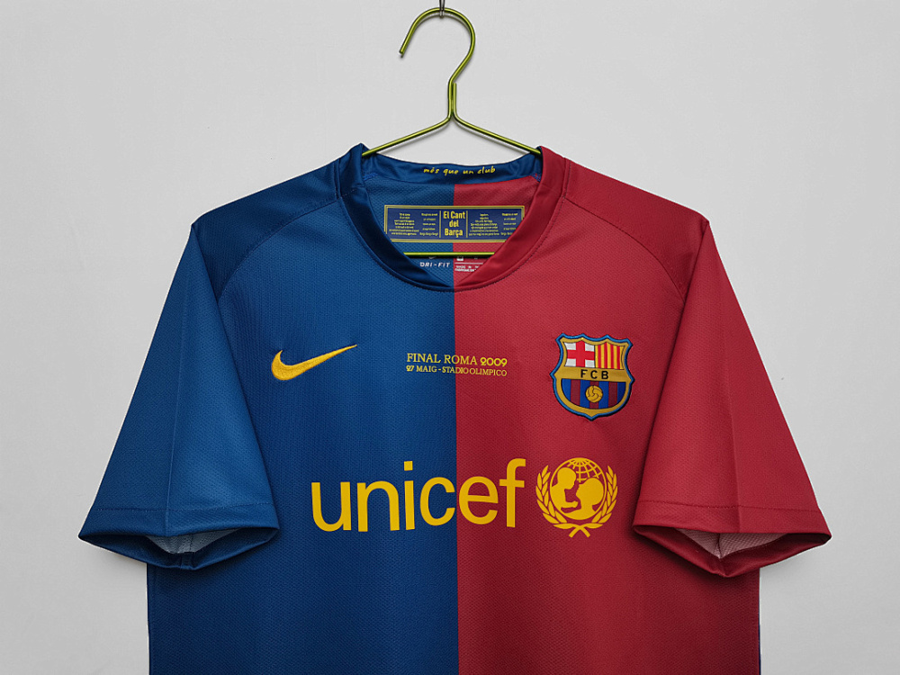 2008/09 season Barcelona Home Retro