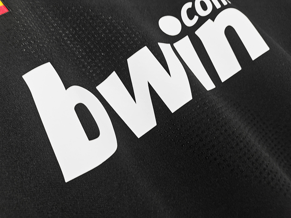 2008/09 season Real Madrid Away Retro