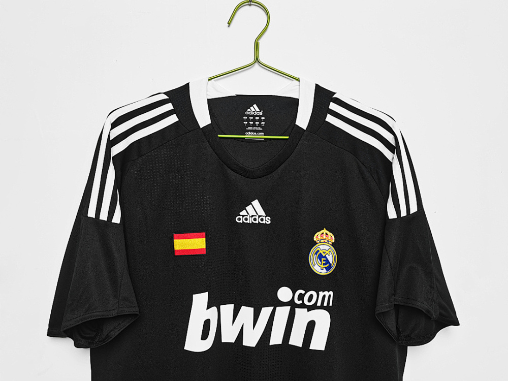 2008/09 season Real Madrid Away Retro