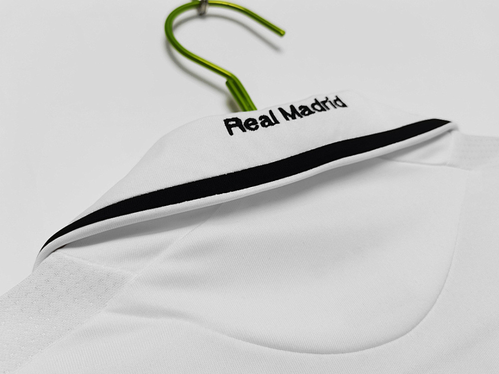 2008/09 season Real Madrid Home Retro
