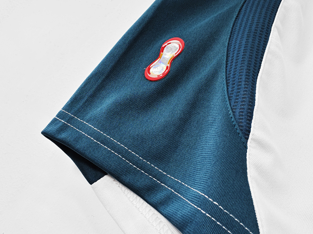 2006/08 season Liverpool Away Retro
